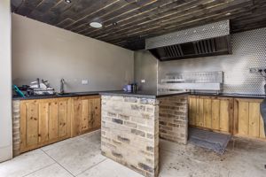 Photo 34- click for photo gallery